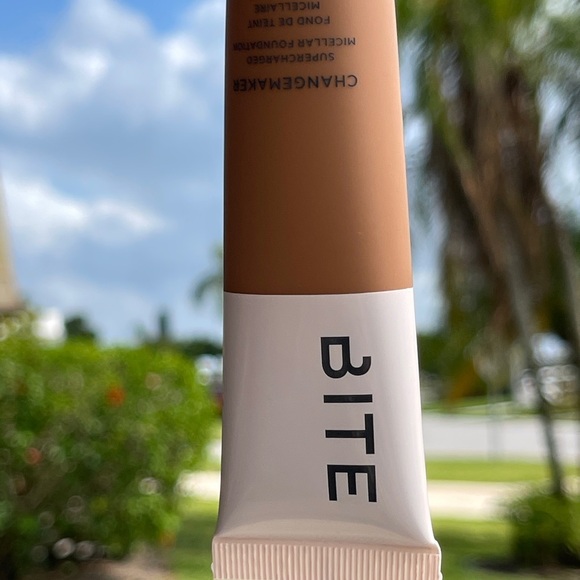 BITE BEAUTY Changemaker Supercharge Micellar Foundation in “T130” - Picture 4 of 10